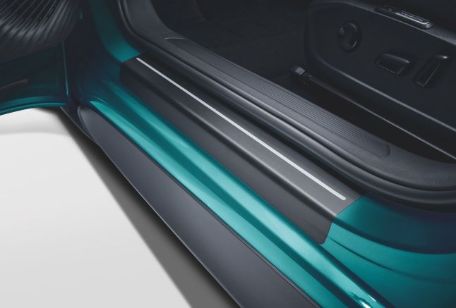 Protective film for the sill rail, black/silver, front and rear