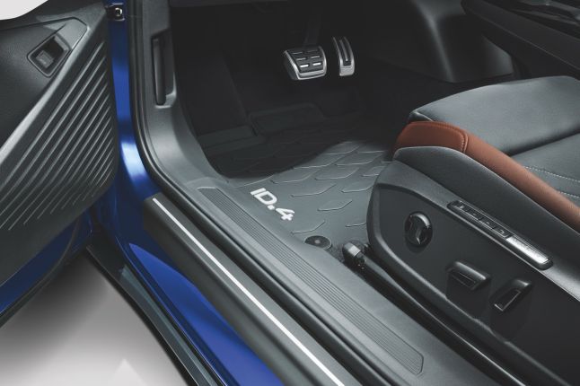 Protective film for the sill rail, black/silver, entry at front and rear