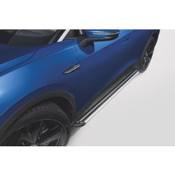 Footboard for the side skirt, aluminium, with non-slip inserts