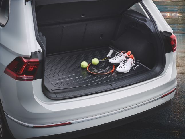 Boot tray, for vehicles with variable luggage compartment floor