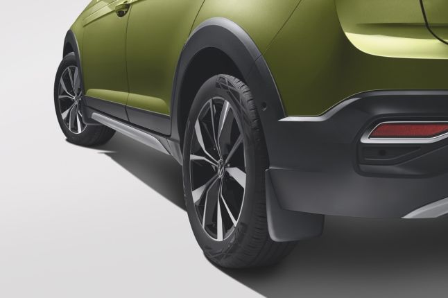 Front mud flaps
