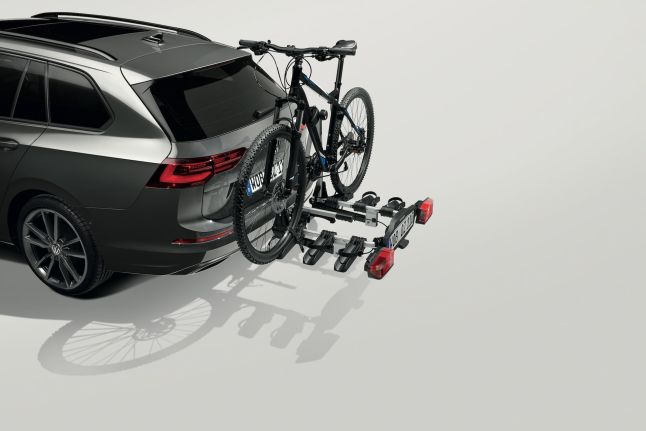 Bicycle carrier for the towing hitch, 3 bicycles, folding, Compact III, left-hand drive